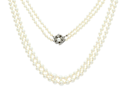 Jewellery, PEARL NECKLACE, cultured graduated pearls approx. 3,5-7 mm