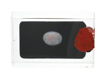 Gemstones, OPAL, cabochon cut