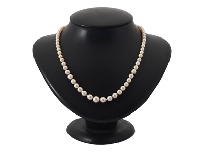 Jewellery, PEARL NECKLACE, cultured baroque salt water pearls