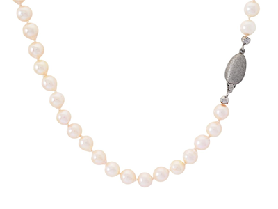 Jewellery, PEARL NECKLACE, cultured pearls approx. 6,6 mm
