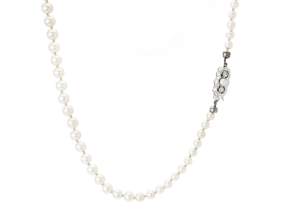 Jewellery, PEARL NECKLACE, cultured graduated pearls approx. 4-8 mm