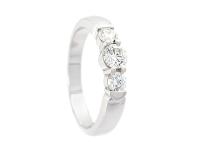 Jewellery, STRÖMDAHLS, three stone ring