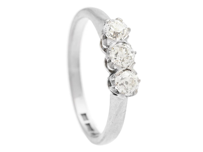 Jewellery, THREE STONE RING, 18K white gold