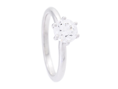 Jewellery, SOLITAIRE RING, 18K white gold