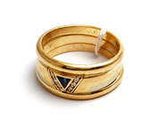 Jewellery, Ring 18K 11,4g Ø20 1/4 with stone and diamonds 6 x approx 0,01ct, engraving, in auction: Pawn – Tuesday 16 December 2014