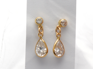 Jewellery, Earrings 1 pair 18K 1,5g, with stones, in auction: Pawn – Tuesday 10 November 2015