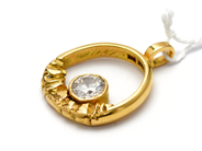 Lot, Lot of gold 23K with stone engraved 11,5g , in auction: Pawn – Tuesday 10 November 2015