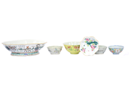 Ceramics, Chinese items, 6 items of which a with flisa borta., in auction: Pawn – Tuesday 10 November 2015
