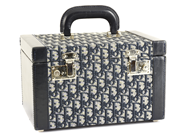 Accessories, BEAUTYBOX,  CHRISTIAN DIOR, in auction: Fashionable – Thursday 6 October 2016