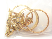 Lot, Lot of gold 18K 20,0g broken/engraving, in auction: Pawn – Tuesday 27 September 2016