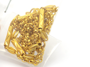 Lot, Lot of gold 23K 7,7g broken, in auction: Pawn – Tuesday 27 September 2016