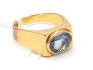 Jewellery, Ring 18K 4,6g Ø17¼ with stone, in auction: Pawn – Tuesday 27 September 2016
