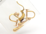 Lot, Lot of gold 18K 3,5g broken with stone, in auction: Pawn – Tuesday 27 September 2016