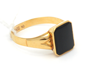 Jewellery, Ring 18K 2,9g Ø20¾ with stone, skew, in auction: Pawn – Tuesday 27 September 2016