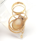 Lot, Lot of gold 18K 21,2g engraving/broken, in auction: Pawn – Tuesday 27 September 2016