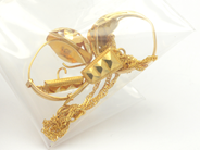 Lot, Lot of gold 21K 8,0g broken, in auction: Pawn – Tuesday 27 September 2016