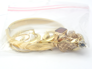 Lot, Lot of gold 18K 48g with stones and diamond, defect and engraved, in auction: Pawn – Tuesday 27 September 2016