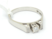 Jewellery, Ring white gold 18K 3,4g Ø17½ with diamonds 1xca0,14ct and 4xca0,01ct, in auction: Pawn – Tuesday 27 September 2016