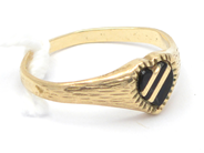 Lot, Ring 9K 1,4g with stone, skew, in auction: Pawn – Tuesday 27 September 2016