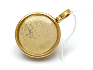 Lot, Pendant 18K gross weight: 7,7g engraved with plastic, in auction: Pawn – Tuesday 27 September 2016