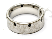 Lot, Ring white gold 18K 11,1g engraved with stones, in auction: Pawn – Tuesday 27 September 2016