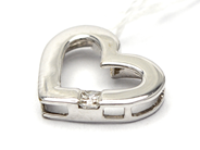 Jewellery, Pendant white gold 18K 0,8g with stone, in auction: Pawn – Tuesday 27 September 2016