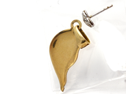 Lot, Lot of gold 18K 2,0g engraved, with small diamonds, in auction: Pawn – Tuesday 27 September 2016