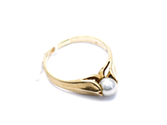 Jewellery, Ring 18K 2,7g, skew, in auction: Pawn – Tuesday 27 September 2016