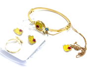 Lot, Set barnsmycken 18K 9,8g Bangle, Ring, in auction: Pawn – Tuesday 27 September 2016