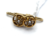 Jewellery, Shirt buttons 18K 2,2g with pearls , in auction: Pawn – Tuesday 27 September 2016