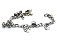Jewellery, Bracelet S830 18,9g with charms damages is 19cm , in auction: Pawn – Tuesday 27 September 2016
