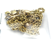 Lot, Lot of 18K 6,7g scrap metal, in auction: Pawn – Tuesday 27 September 2016