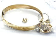 Lot, Lot of 18K 25,6g scrap metal , in auction: Pawn – Tuesday 27 September 2016