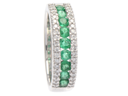 Jewellery - RING, 18K white gold with 9 emeralds 0,57 ctw - View 1
