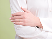 Jewellery - RING, 18K gold with 87 brilliant cut diamonds 0,29 ctw - View 2