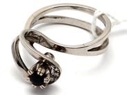 Jewellery, Ring 18K white gold with stones 6,5g Ø19, in auction: Pawn – Tuesday 5 March 2019