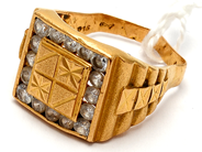 Lot, Signet ring 22K 6,4g with white stones (skew), in auction: Pawn – Tuesday 5 March 2019