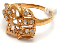 Jewellery, Ring 21K 2,6g Ø16½ with white stones (somewhat skew), in auction: Pawn – Tuesday 5 March 2019