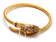 Jewellery, Bangle 18K 40,9g Ø6,5cm, openable with red and white stones (skew), in auction: Pawn – Tuesday 5 March 2019