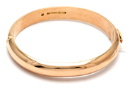Jewellery, Bangle 14K 15,3g Ø62mm, öppningbar (engraved), in auction: Pawn – Tuesday 5 March 2019