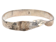 Jewellery, BANGLE, sterling silver, in auction: Lilla jewellery – Thursday 28 March 2019