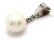 Jewellery, Pendant 18K 0,4g white gold with cultured pearl Ø5,5mm, in auction: Pawn – Tuesday 23 April 2019