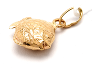 Jewellery, Pendant 18K 0,8g Fish, in auction: Pawn – Tuesday 23 April 2019