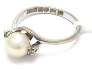 Jewellery, Ring 18K 3,2g white gold with pearl Ø7,1mm and diamonds 2xcaca0,01ct Ø17½, in auction: Pawn – Tuesday 21 January 2020