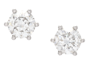 Jewellery, Earrings 18K 2,1g one pair white gold with diamonds 2xca0,65ct i case, in auction: Pawn – Tuesday 21 January 2020