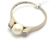 Jewellery, Ring with pearl 18K Ø17½ 2,7g, in auction: Pawn – Tuesday 21 January 2020