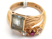 Jewellery, 2 items rings 18K with stones Ø17 & Ø19 5,3g, in auction: Pawn – Tuesday 21 January 2020