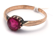 Lot, Ring 14K 1,5g Ø18½, skew with stone, in auction: Pawn – Tuesday 21 January 2020