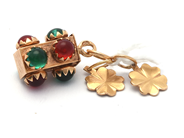 Jewellery, Pendants 3 items 18K 3,2g fyklöver and stopljus, with stones, in auction: Pawn – Tuesday 21 January 2020