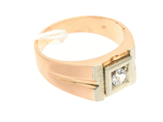 Jewellery, SIGNET RING, 18K, in auction: Pawn – Tuesday 21 January 2020